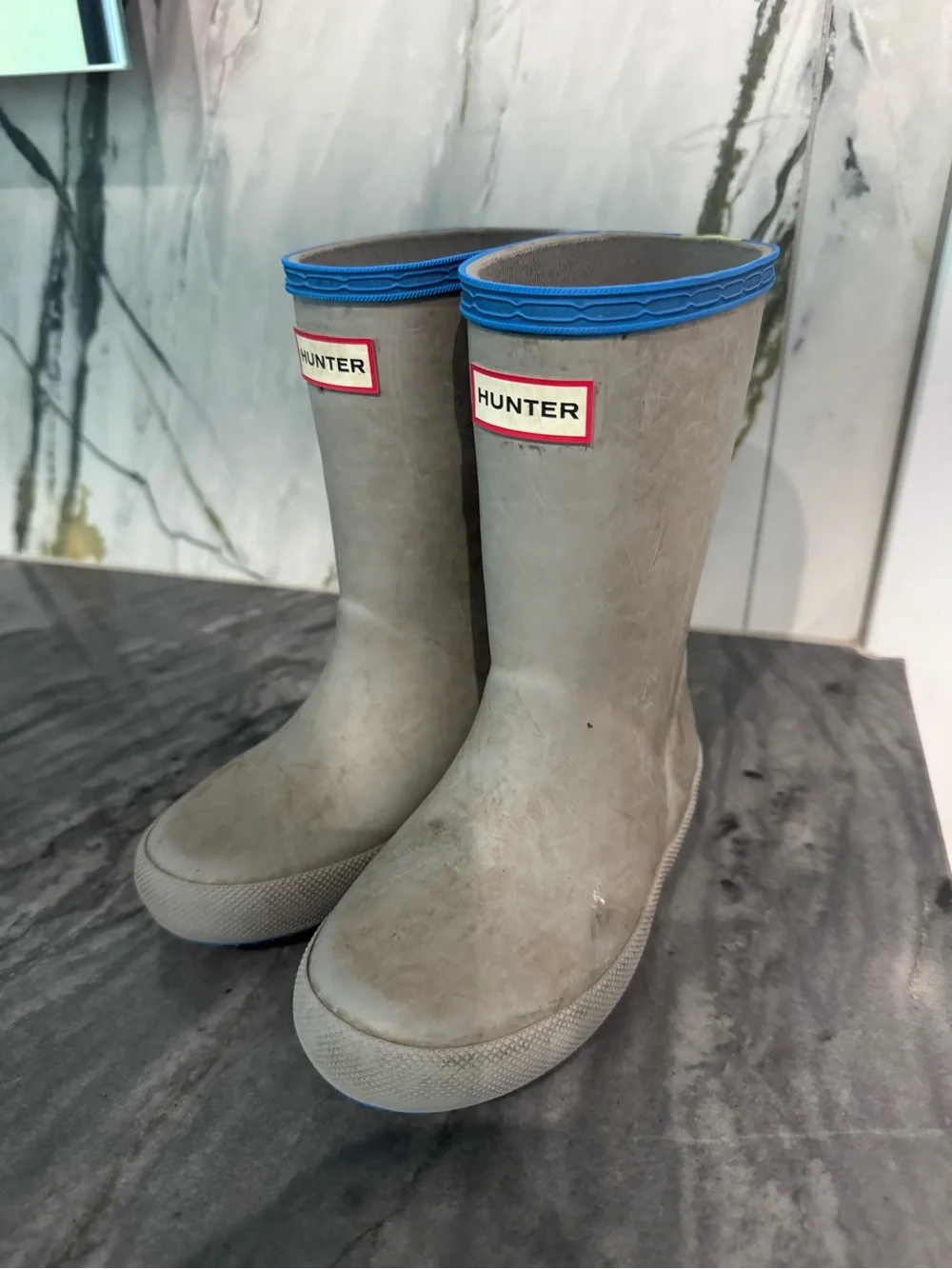 Hunter Kids Gray Rubber Rain Boots with Blue Trim